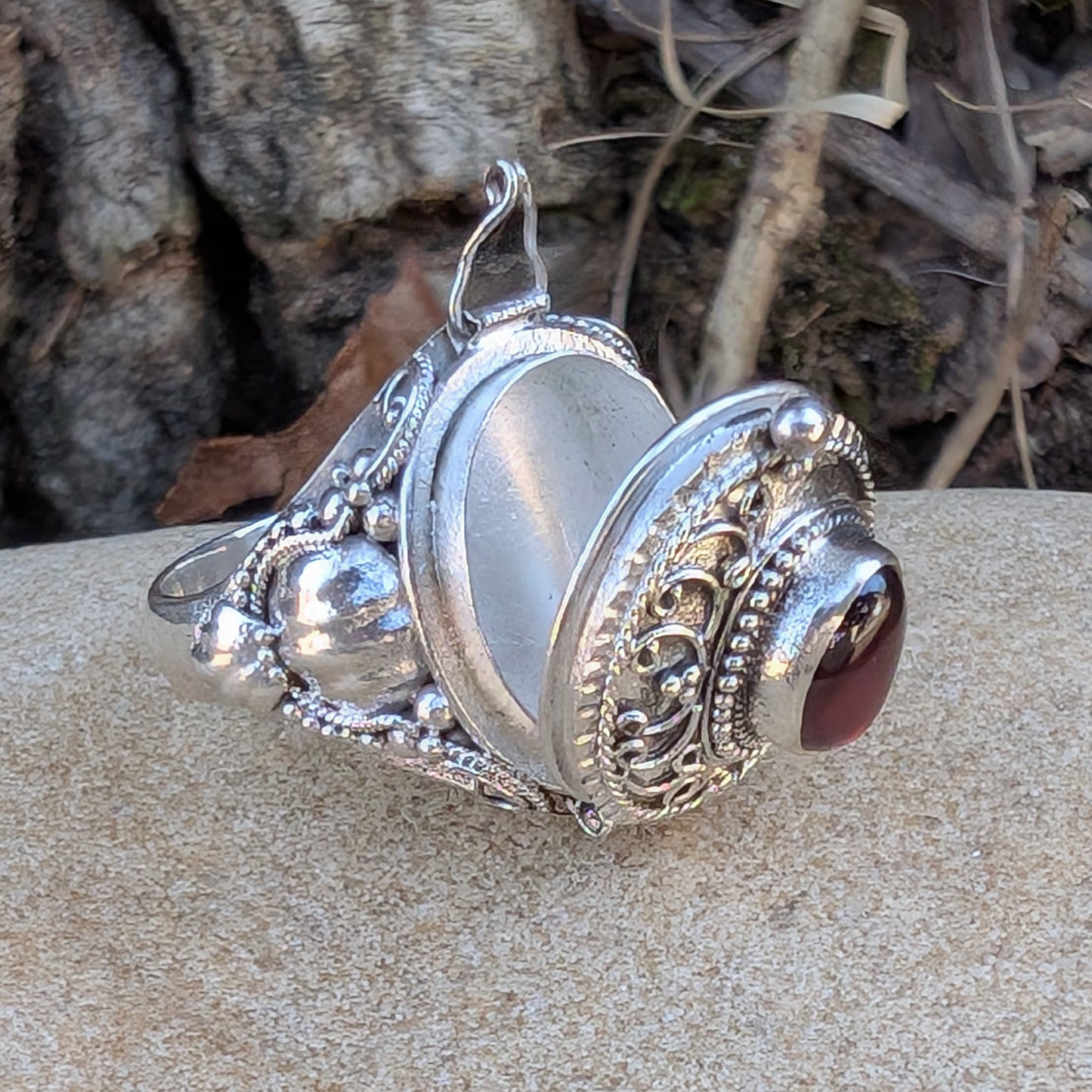 Medieval Eye - Gemstone Poison Box Locket Ring in Sterling Silver
